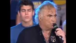 Franco Califano in Minuetto Premio Mia Martini alla carriera  Live 2006 [upl. by Vogel258]